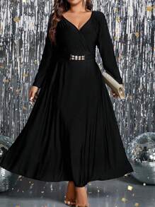 SHEIN Clasi 大碼交疊領繫腰帶洋裝 - 黑色 - 查看 4