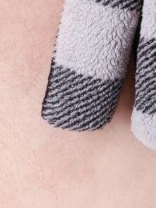 SHEIN Tween Girl 1pc Buffalo Plaid Pattern Teddy Coat - Black - View 4