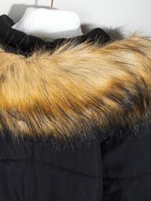 SHEIN Tween Girl 毛绒装饰连帽系带夹棉外套（不含毛衣） - 黑色 - 查看 4