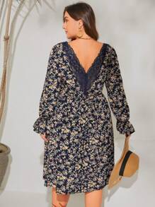 SHEIN VCAY 大碼碎花蕾絲邊喇叭袖洋裝 - 彩色 - 查看 2