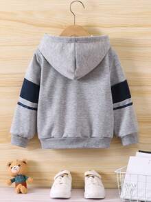 SHEIN Young Boy Letter Graphic Contrast Panel Sweatshirt - Multicolor - View 2