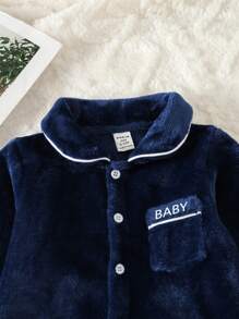 SHEIN Baby Boy Letter Embroidery Contrast Piping Flannel PJ Set
