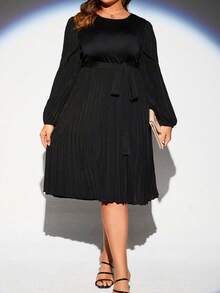 SHEIN Clasi 大碼燈籠袖百褶下擺繫腰帶洋裝 - 黑色 - 查看 5