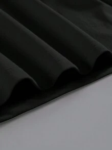 Manfinity Dauomo Hombres Camiseta con estampado de figura y slogan - Negro - Ver 5