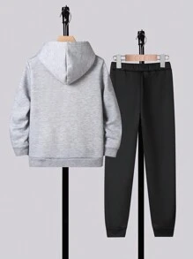 SHEIN Tween Boy Letter Graphic Kangaroo Pocket Hoodie & Sweatpants - Multicolor - View 2