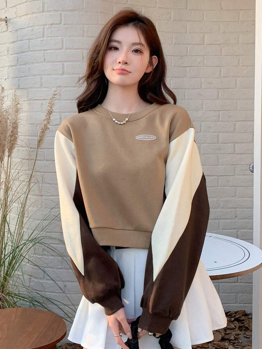 DAZY Letter Patched Colorblock Drop Shoulder Sweatshirt,Long Sleeve Tops,Fall Clothes
