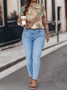 SHEIN Clasi 大碼佩斯利印花荷葉袖襯衫 - 彩色 - 查看 5