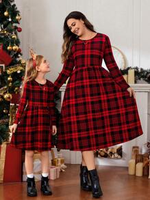 SHEIN LUNE Christmas Plus Plaid Print A-Line Dress - Multicolor - View 4