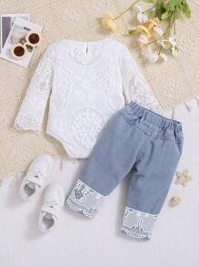 Baby Girl Contrast Lace Bodysuit & Ripped Frayed Jeans - White - View 2