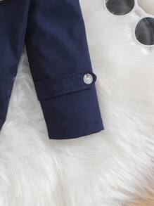 SHEIN Baby Boy 1pc Letter Patched Double Breasted Hooded Trench Coat - Navy Blue - View 8