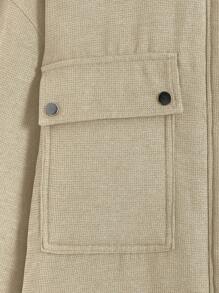 Manfinity Homme 男式超大号翻盖口袋落肩衬垫大衣 - 杏色 - 查看 3