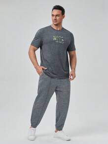 Manfinity Homme Men Plus Letter Graphic Tee - Dark Grey - View 3