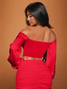 SHEIN SXY 一字肩喇叭袖不對稱下擺緞面襯衫 - 紅色 - 查看 2