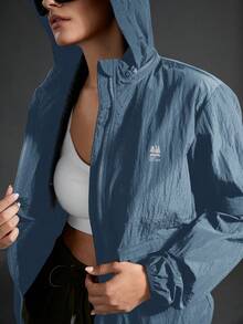 In My Nature 拉鏈開襟連帽雨衣 - 淺藍色 - 查看 7