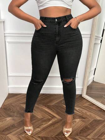 SHEIN CURVE+ Plusstorlek Damjeans med sliten passform och stretch, fransad fåll