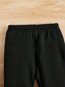 SHEIN Leap Crew Baby Girl Cute And Warm Plush Thermal Lined Leggings With Heart Patches For Valentine's Day - Black - View 4