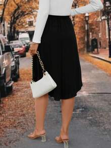 SHEIN LUNE 素色隱藏口袋紐扣細節弧形下擺半身裙 - 黑色 - 查看 2