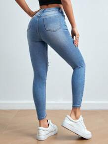 SHEIN PETITE Slant Pocket Ripped Skinny Jeans - Medium Wash - View 2