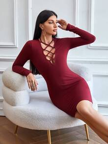 交叉肩帶細節純色緊身連身裙 - 酒紅色 - 查看 4