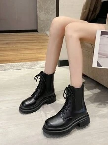 秋冬女式时尚大码加厚保暖平底系带机车靴，韩版PU皮面舒适中筒软底短靴 - 黑色 - 查看 4