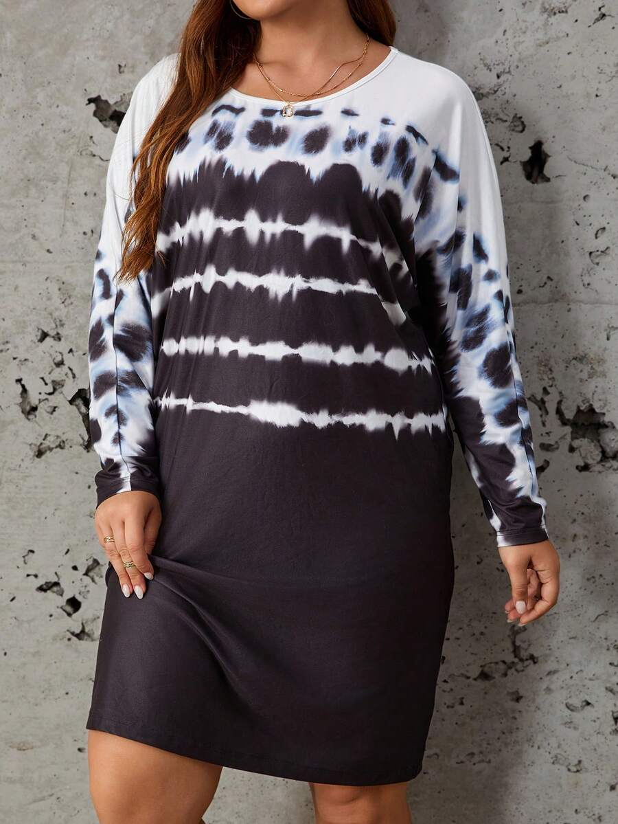 SHEIN LUNE 大碼紮染蝙蝠袖T恤洋裝 - 黑與白 - 查看 1