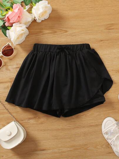SHEIN Elladie kids 1 件年轻女孩蝴蝶结装饰休闲纯色短裤，春秋