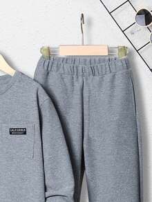 SHEIN 男大童字母補丁細節套頭衫和運動褲 - 灰色 - 查看 4