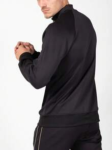 Manfinity Sport Corelite Hombres Chaqueta Deportiva Con Cremallera Y Manga Raglán Con Estampado De Letras Tops Deportivos - Negro - Ver 2