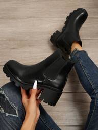 1 Pair Women's Black Chunky Heel Slip-On Boots, Fashionable For Daily Wear , Go With Black Skirt Valentines