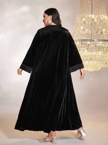 Al Najma Abaya larga de manga larga, modesta, de terciopelo, con detalle de flecos con strass y apertura frontal