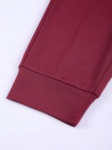 Manfinity Hypemode Nam In hoa con hổ Dây rút Áo Hoodie & Quần thể thao - Màu Đỏ Sâu - Xem 5