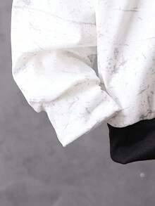 SHEIN Tween Boy Cartoon Graphic Two Tone Sweatshirt - Multicolor - View 3