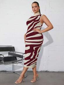 SHEIN SXY Plus Zebra Striped Pattern Turtleneck Sweater Dress - Burgundy - View 3