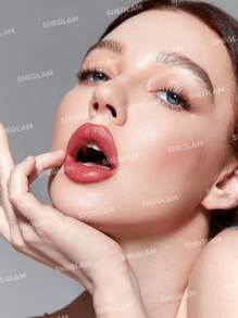 SHEGLAM Just Kissed 唇膏蠟筆紅色天鵝絨閃光霧面唇膏高色素潤唇膏唇妝熱粉色唇膏 品牌 美容 化妝 化妝品 適合女性與女孩 完美搭配冬季 Y2K 時尚 流行 生日禮物 假期 派對準備就緒 最佳顏色