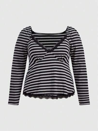 Fairycore Große Größen T-Shirt mit Streifen Muster, asymmetrischem Saum