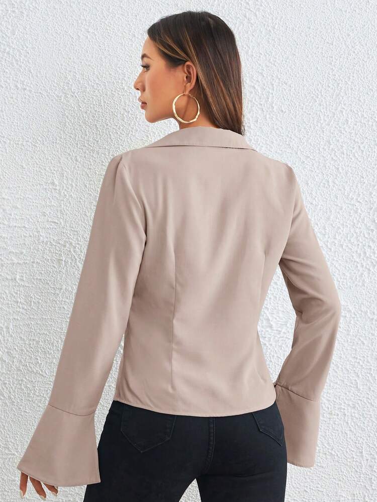 Twist Front Flounce Sleeve Blouse