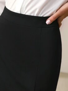 BizChic Women's Black Elastic Zipper Slit Hem Skirt, Urban Commute Business Casual Office Wear, Elegant Women's Formal Attire