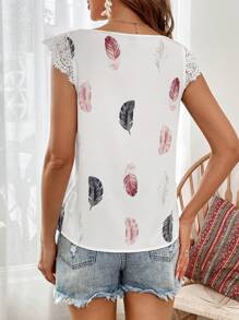 SHEIN VCAY 羽毛印花拼接水溶蕾絲貝殼邊襯衫 - 彩色 - 查看 2