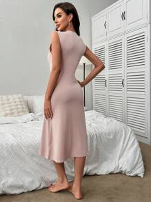 Camisón de punto acanalado con botones delanteros