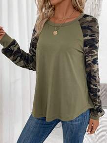 SHEIN LUNE Camiseta casual de manga raglán con estampado de camuflaje de contraste - Multicolor - Ver 3