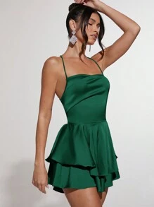 SHEIN BAE 露背繫帶二層下擺緞面吊帶連體短褲