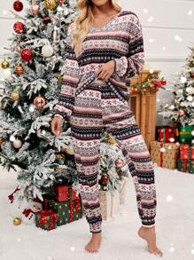 Chiquease Christmas Print Drop Shoulder Tee & Sweatpants - Multicolor - View 6
