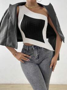 Zolique Two Tone One Shoulder Ribbed Knit Top - Black and White - View 3