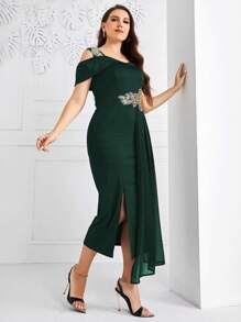 Modelyn Plus Cold Shoulder Appliques Detail Split Thigh Dress - Dark Green - View 4