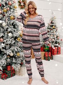 Chiquease Christmas Print Drop Shoulder Tee & Sweatpants - Multicolor - View 1