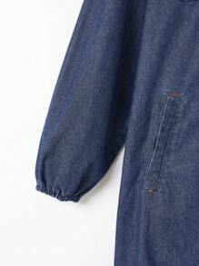 SHEIN EZwear 大碼翻蓋口袋抽繩連帽牛仔洋裝 - 藍色 - 查看 3