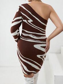 Calvaya 大碼圖形圖案單肩毛衣洋裝 - 棕色 - 查看 2