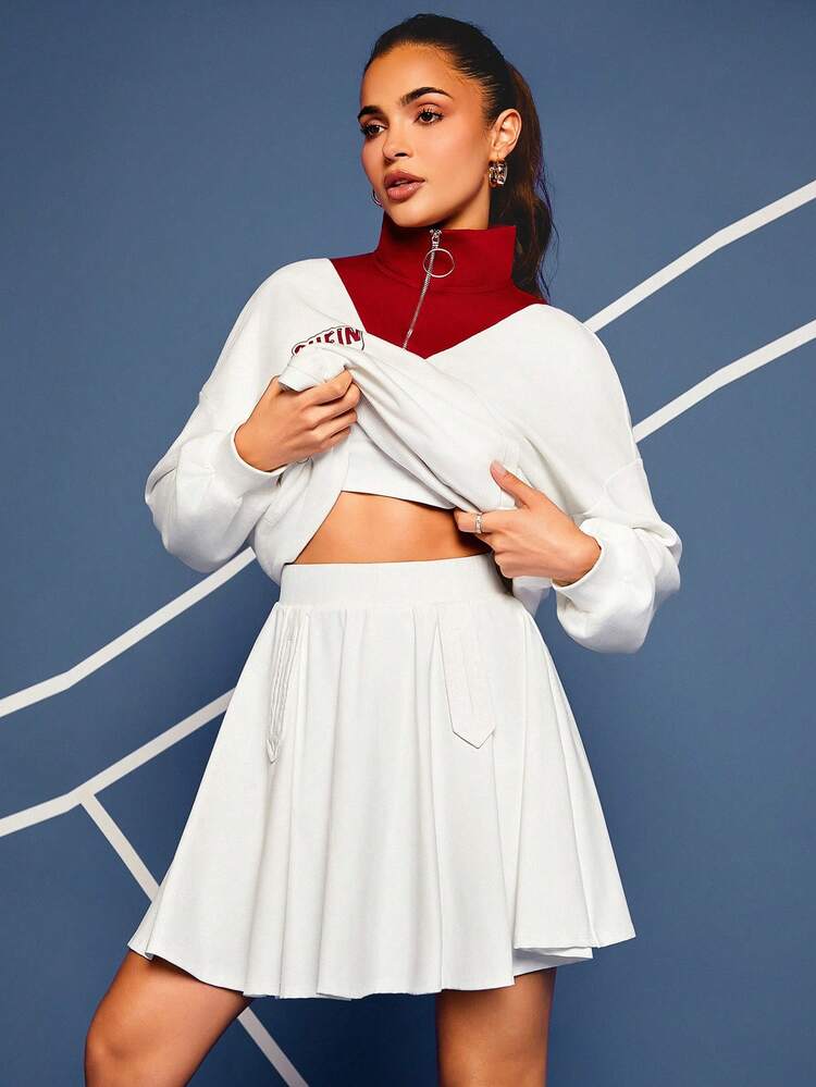 Solid Zip Back Flare Skirt