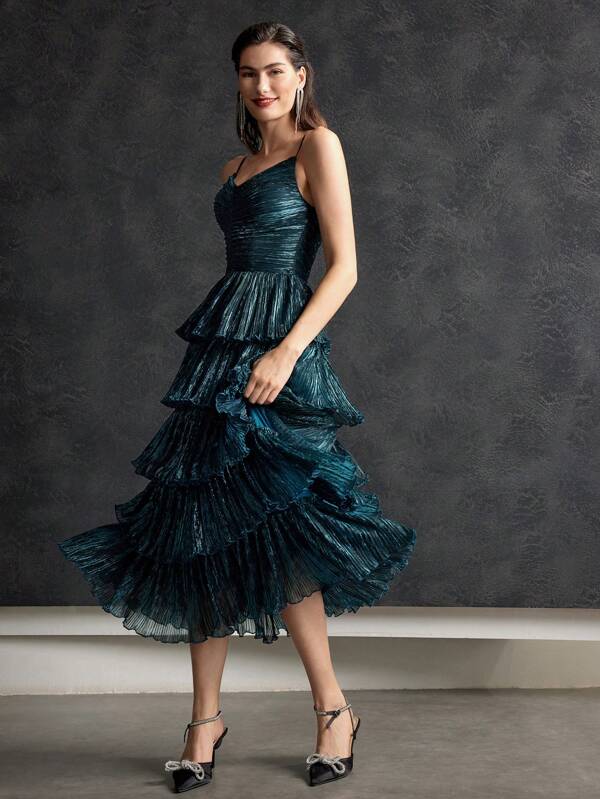 MOTF PREMIUM Vestido de color metálico plisado a capas