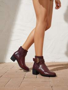 SheIn VCAY 時尚女性冬天靴子適用於戶外穿戴